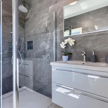 David By Interhome *