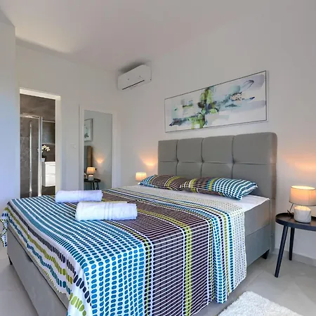 Villa David By Interhome