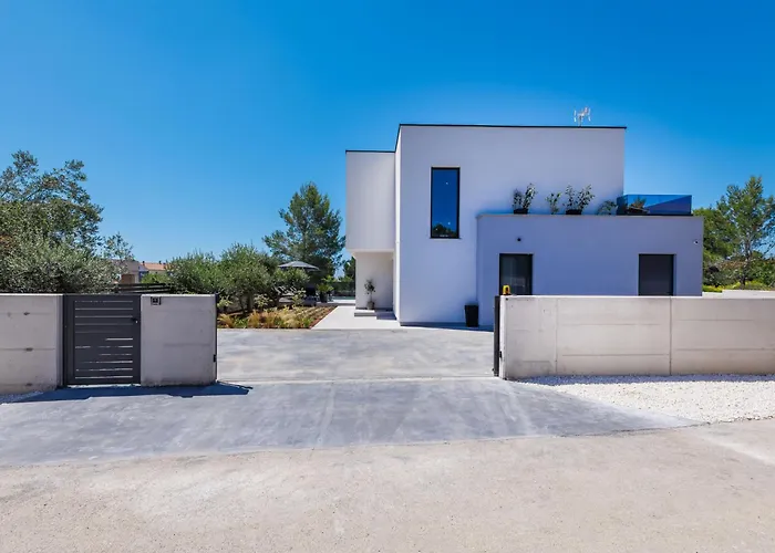 Villa David By Interhome Medulin